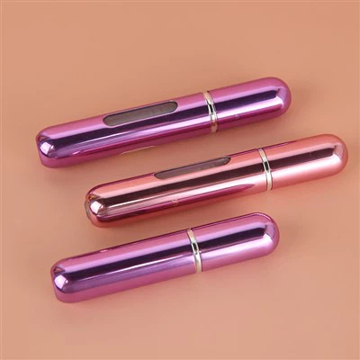 Малки парфюмни бутилки